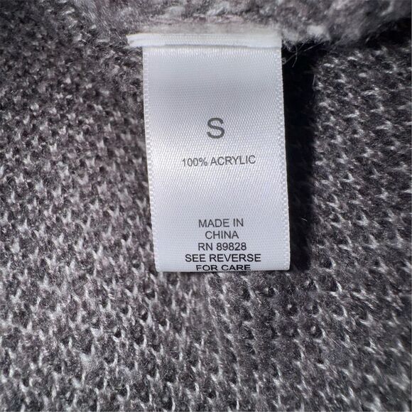 LOGO Lavish Lori Goldstein Womens Gray Camo V-Neck Sweater Sequin Accents Size S - Picture 8 of 13